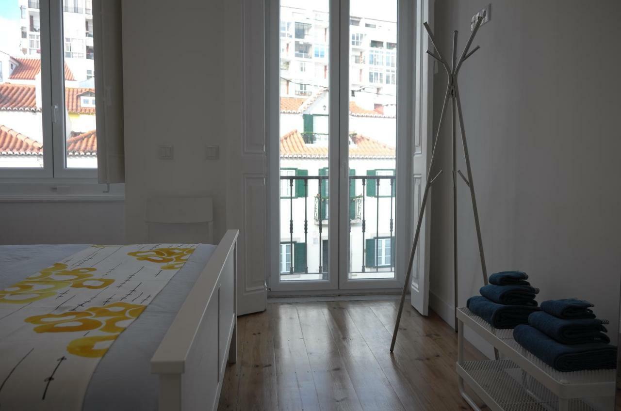 Paço de Arcos Ocean View Double Suite מראה חיצוני תמונה